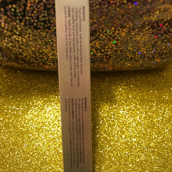 BNIB! Stila Beauty Boss Lip Gloss in Whitespace π - Picture 8 of 9